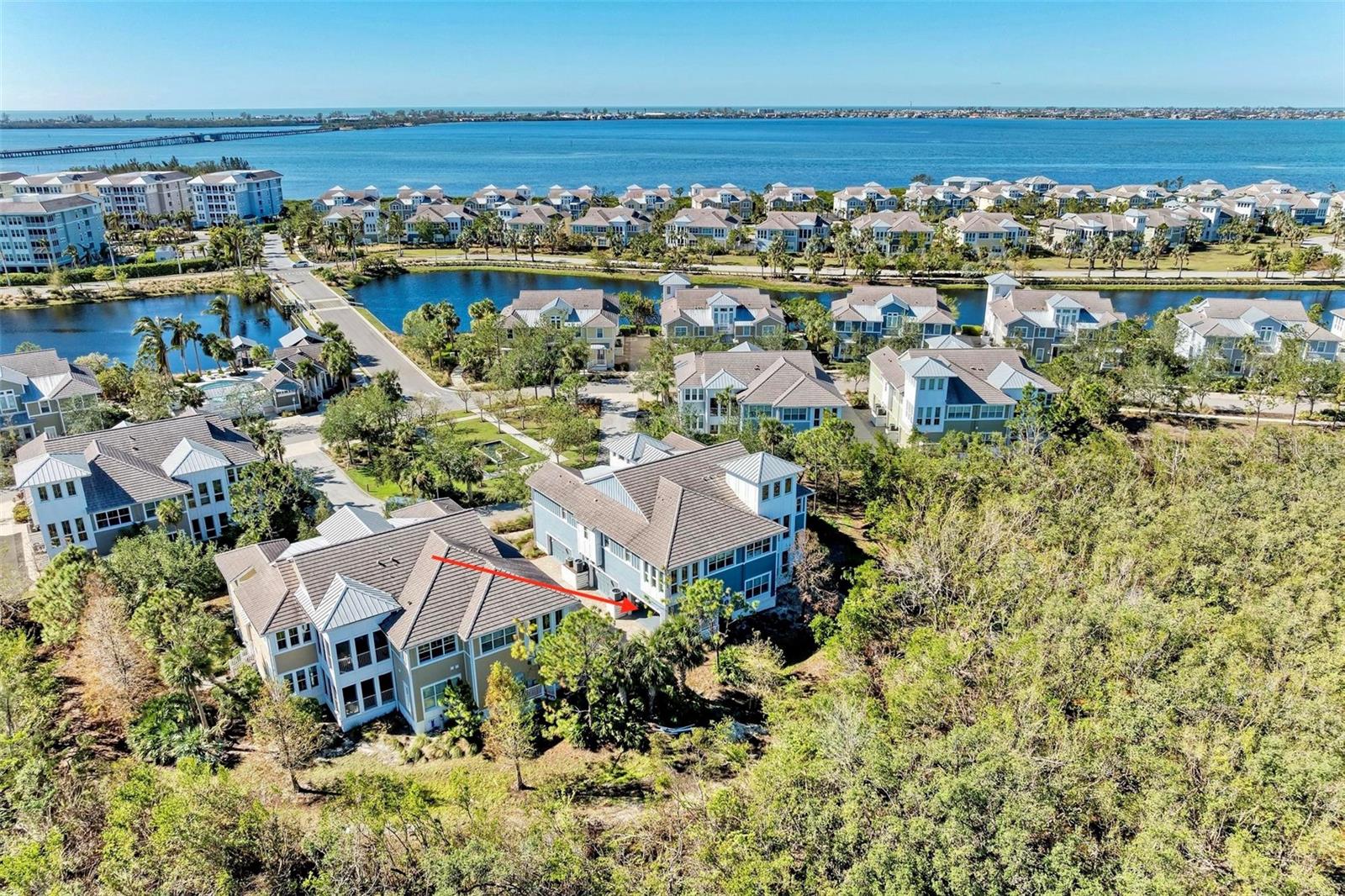 321 SAPPHIRE LAKE DR #101