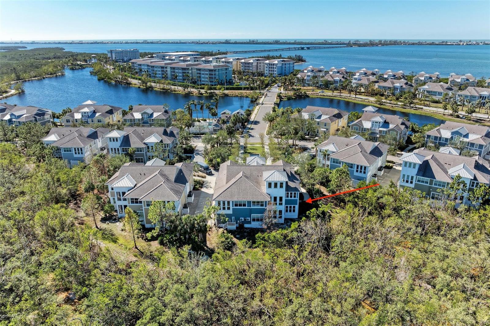 321 SAPPHIRE LAKE DR #101