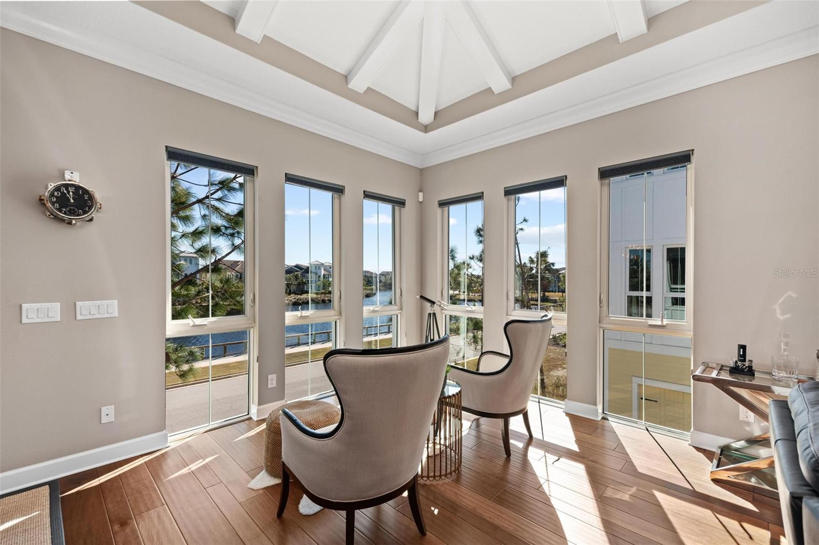 311 COMPASS POINT DR #201