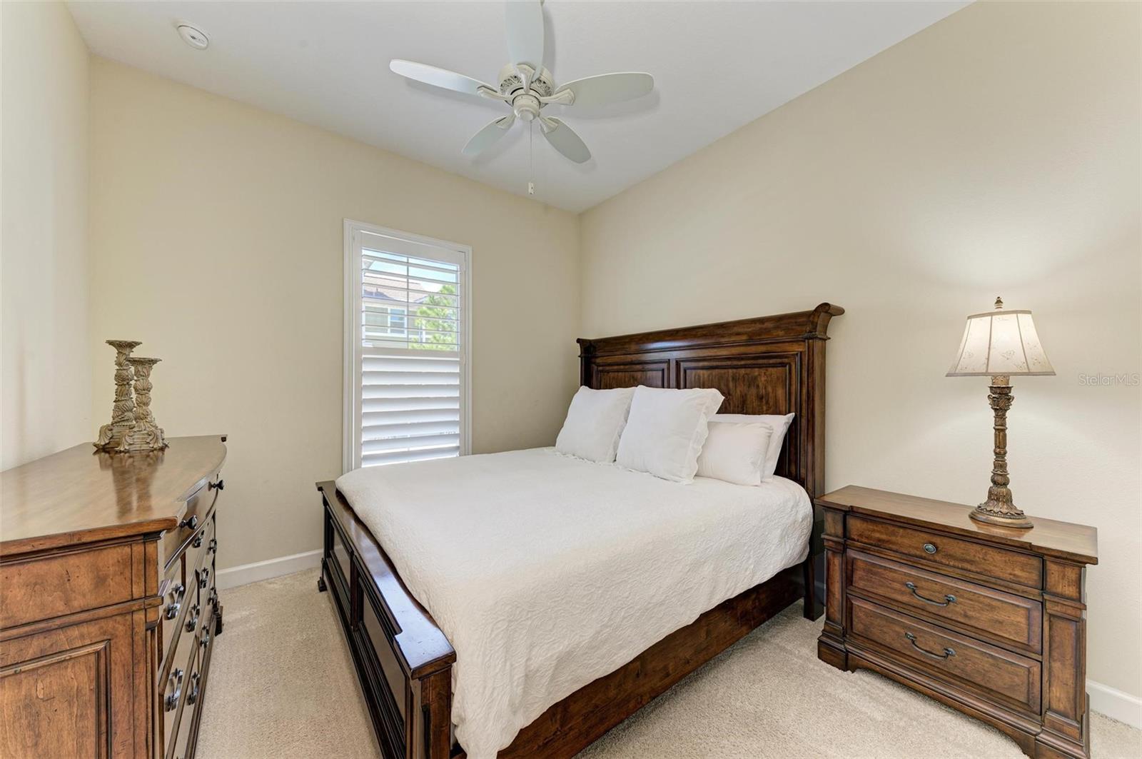 307 COMPASS POINT DR #101