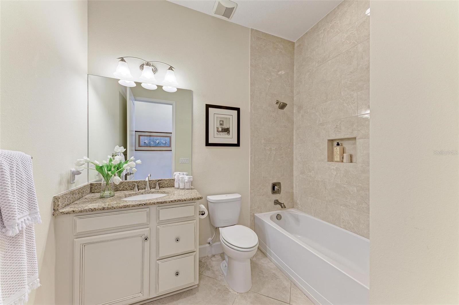 307 COMPASS POINT DR #101