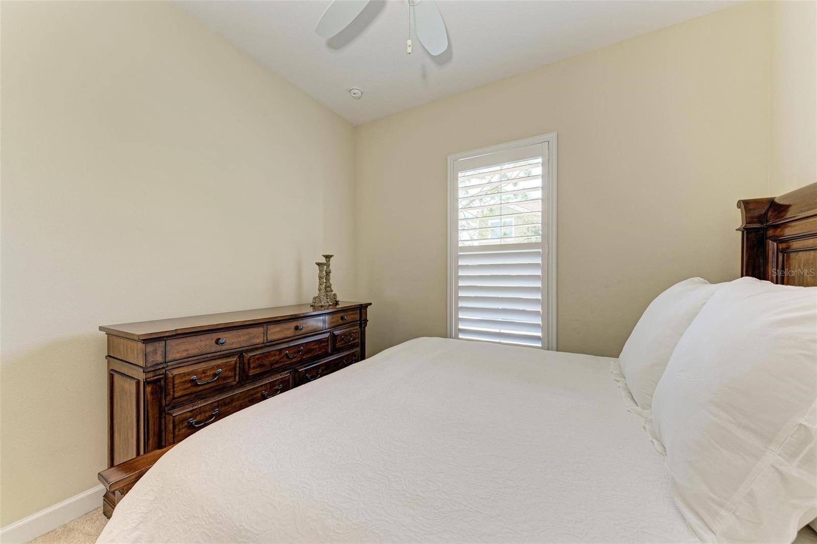 307 COMPASS POINT DR #101