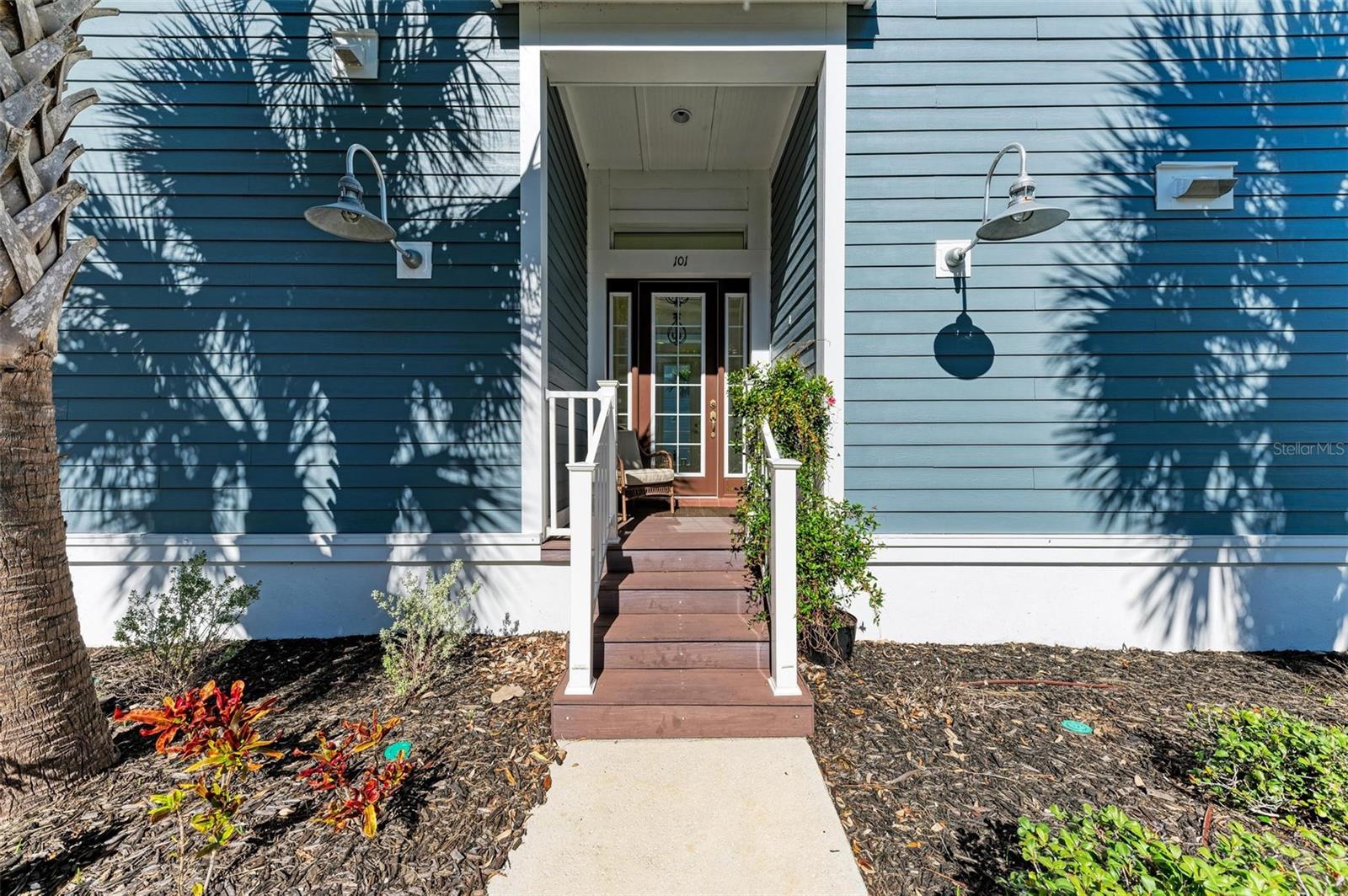 307 COMPASS POINT DR #101