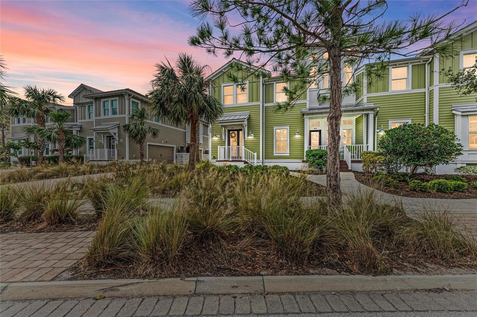 326 COMPASS POINT DR #201