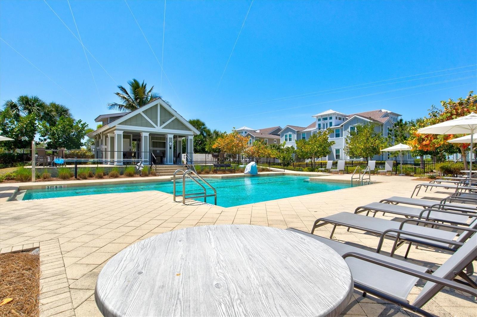 322 COMPASS POINT DR #201