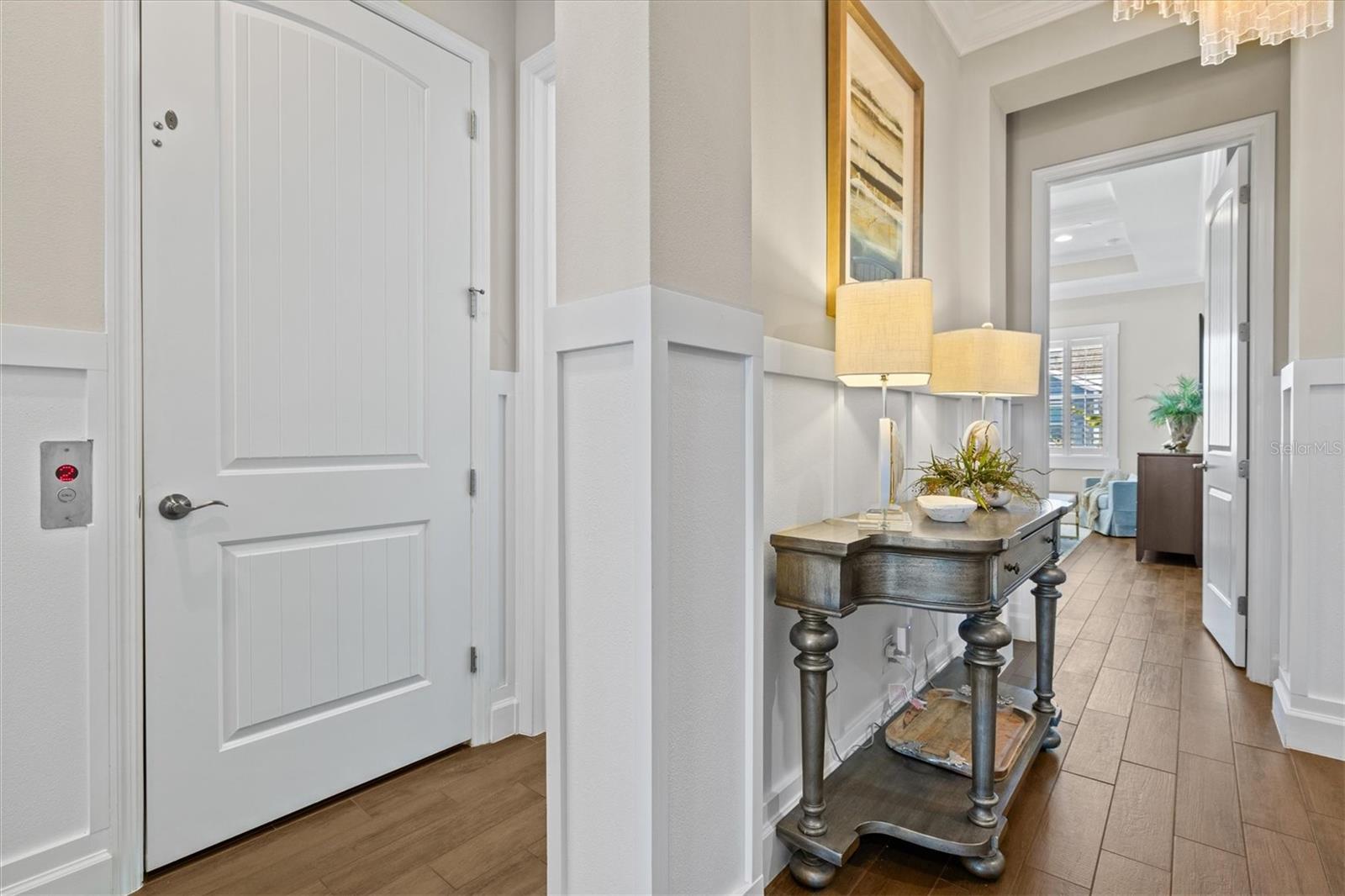 322 COMPASS POINT DR #201