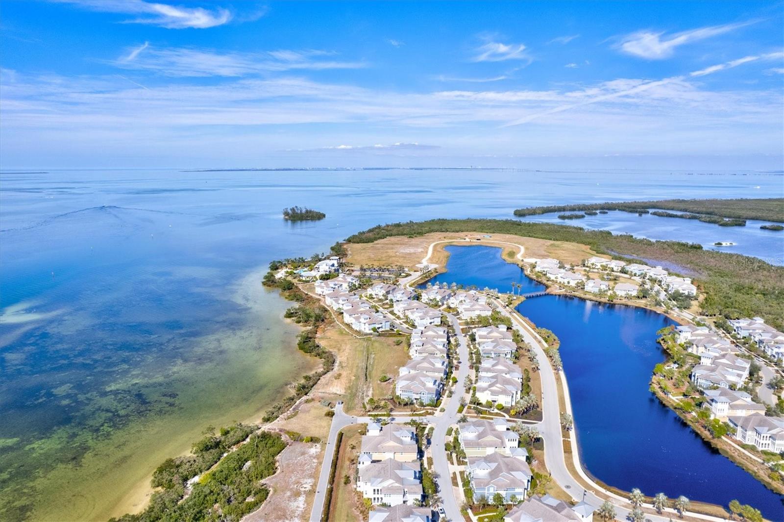 322 COMPASS POINT DR #201