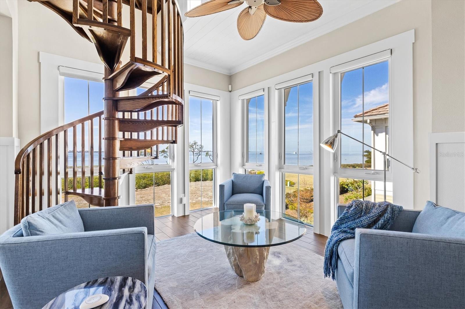 322 COMPASS POINT DR #201