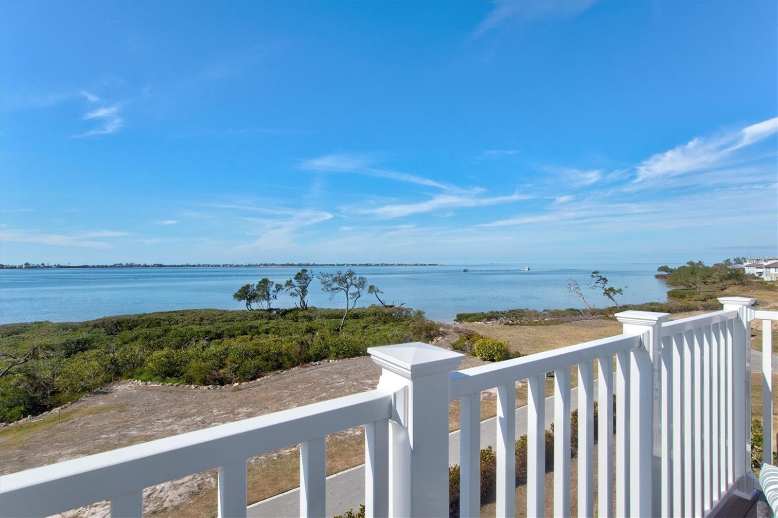 322 COMPASS POINT DR #201