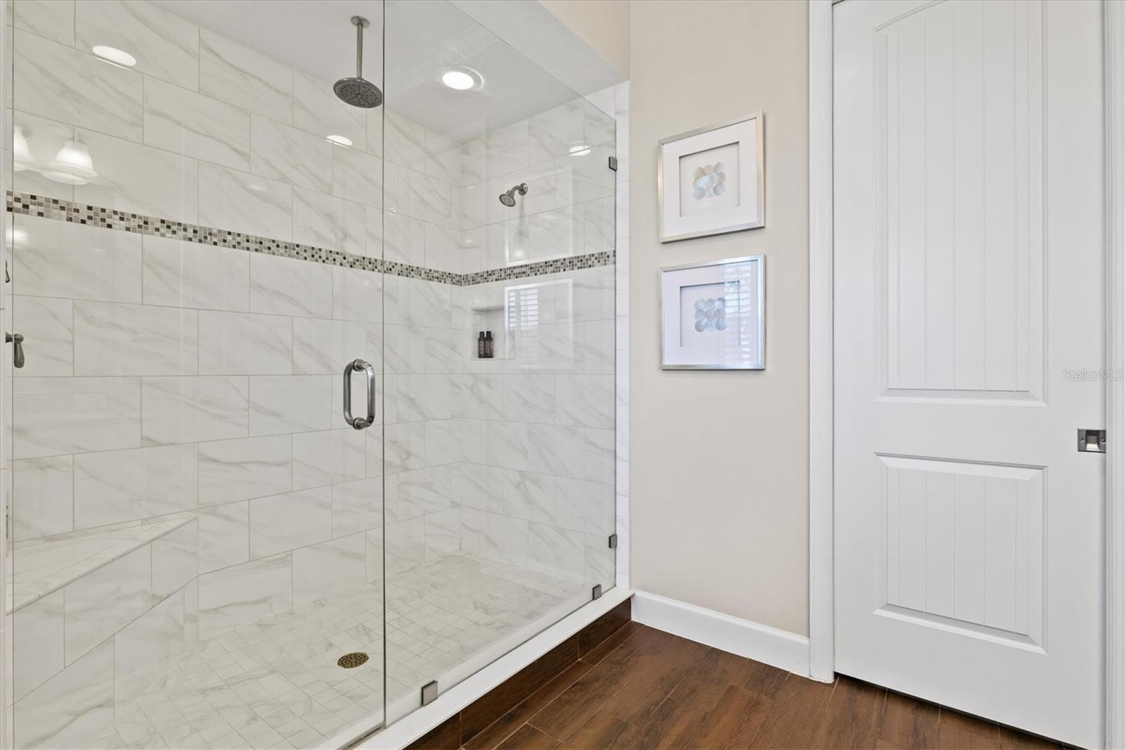 322 COMPASS POINT DR #201