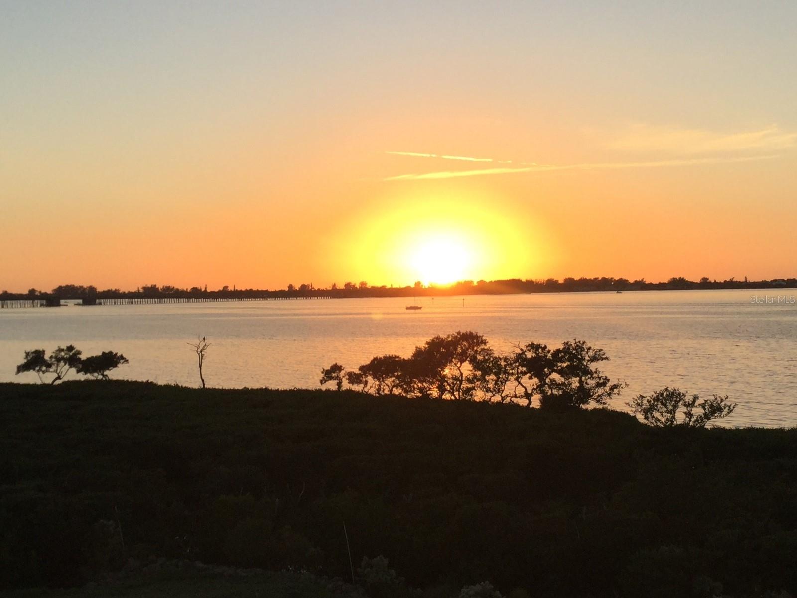 322 COMPASS POINT DR #201