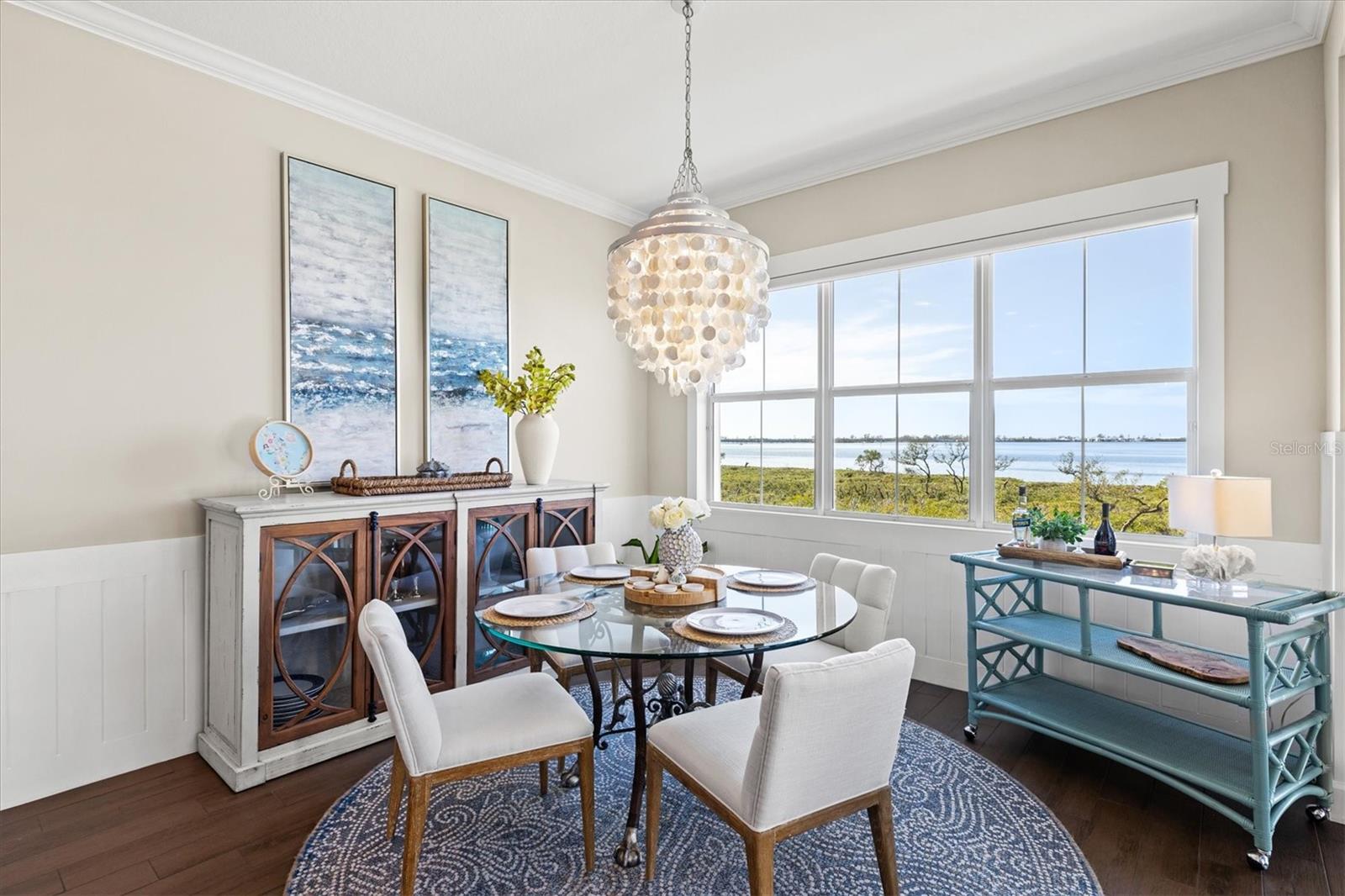 322 COMPASS POINT DR #201