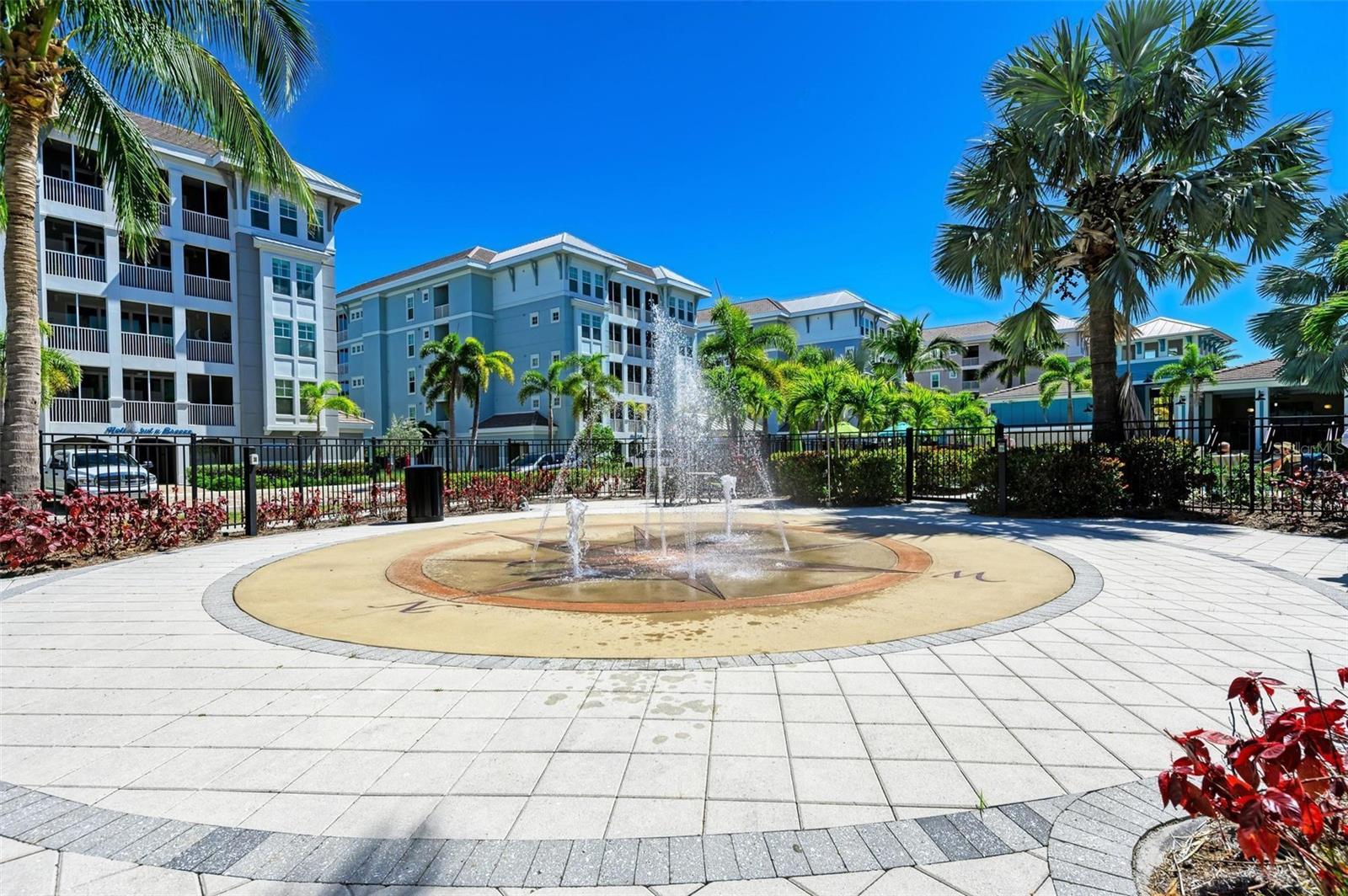 272 SAINT LUCIA DR #101