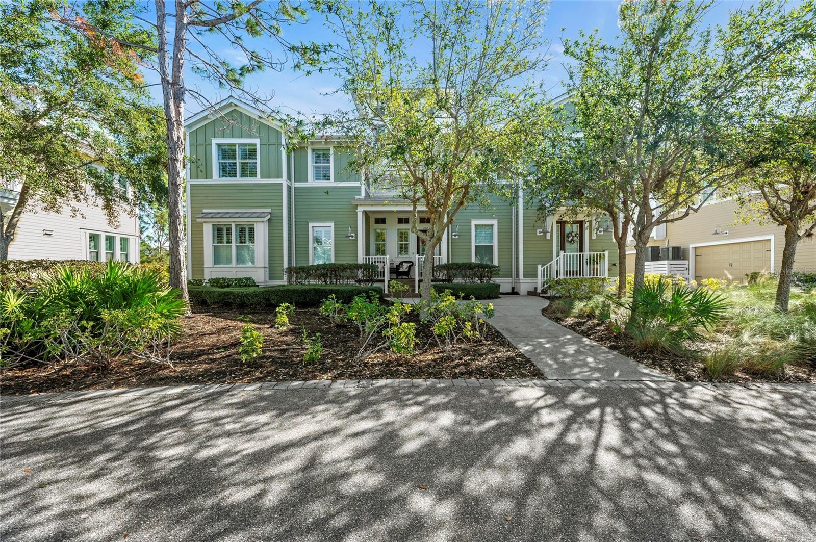 271 SAPPHIRE LAKE DR #202