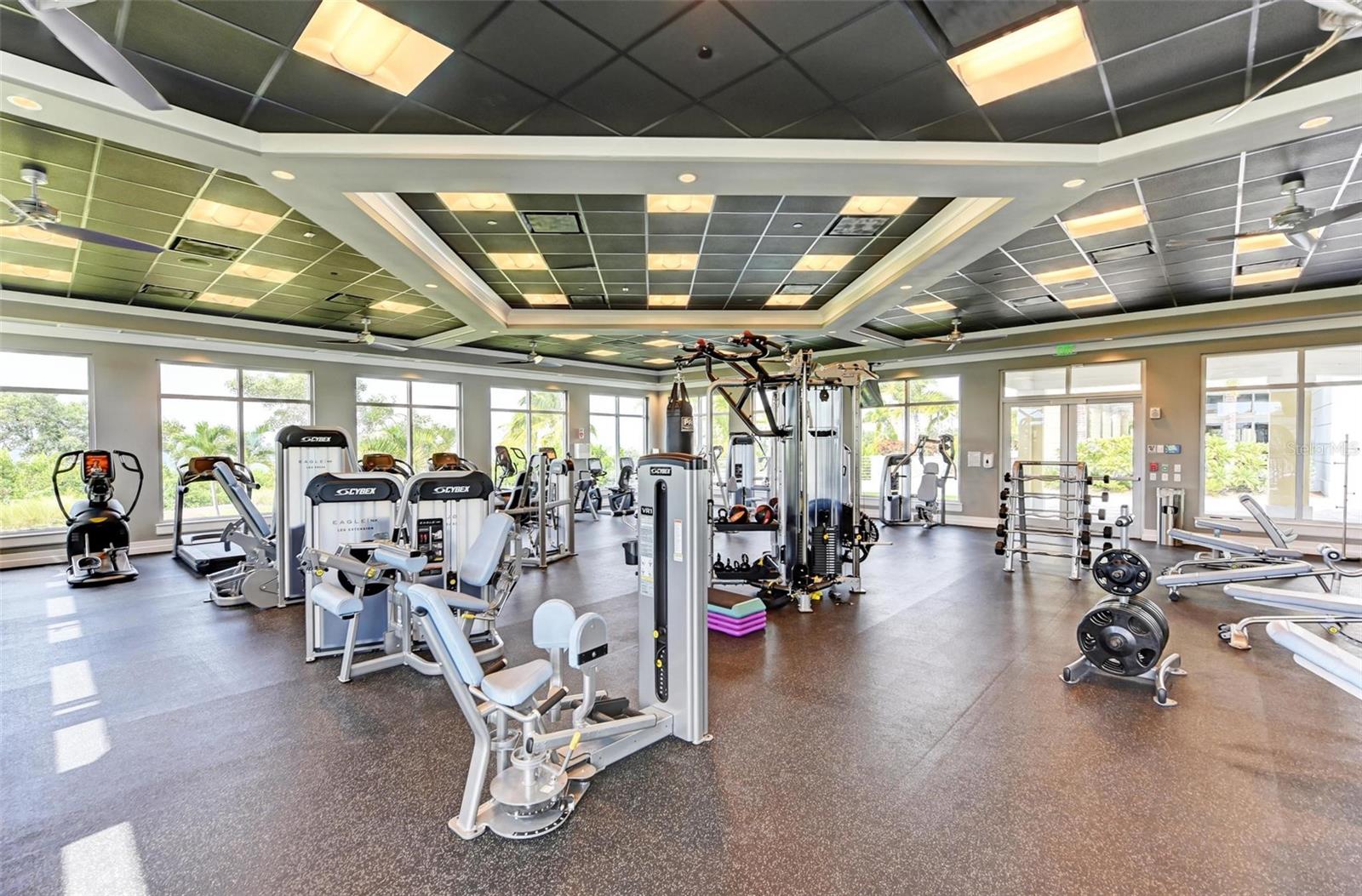 315 SAPPHIRE LAKE DR #202