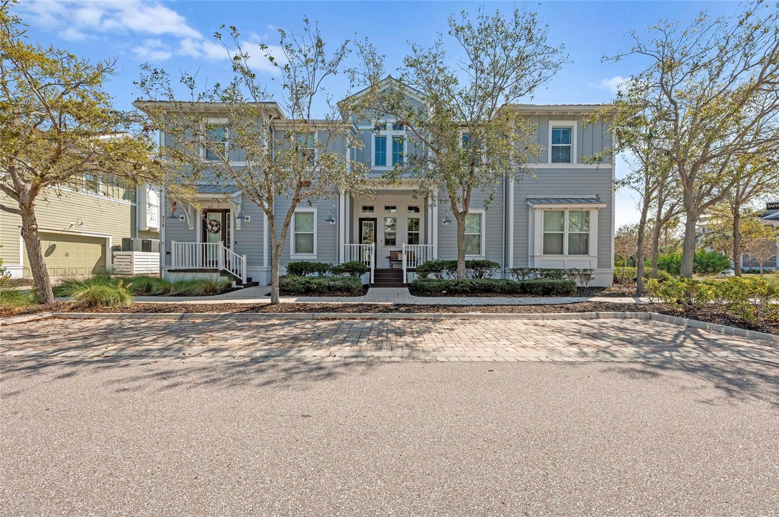 315 SAPPHIRE LAKE DR #202