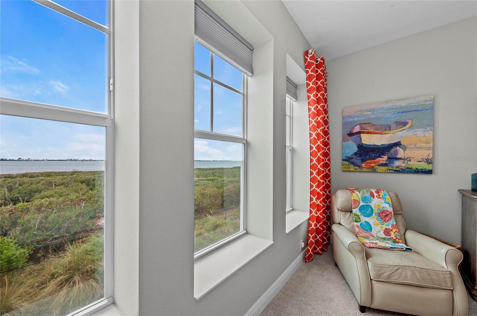 384 ARUBA CIR #103