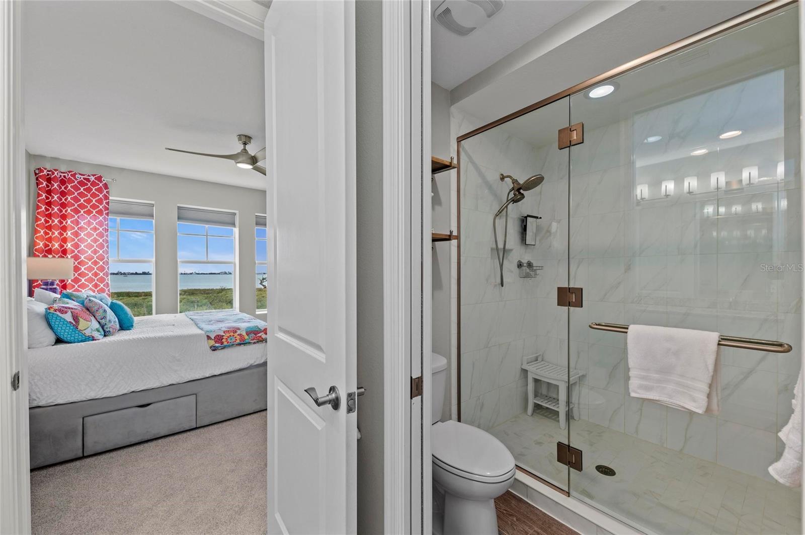 384 ARUBA CIR #103