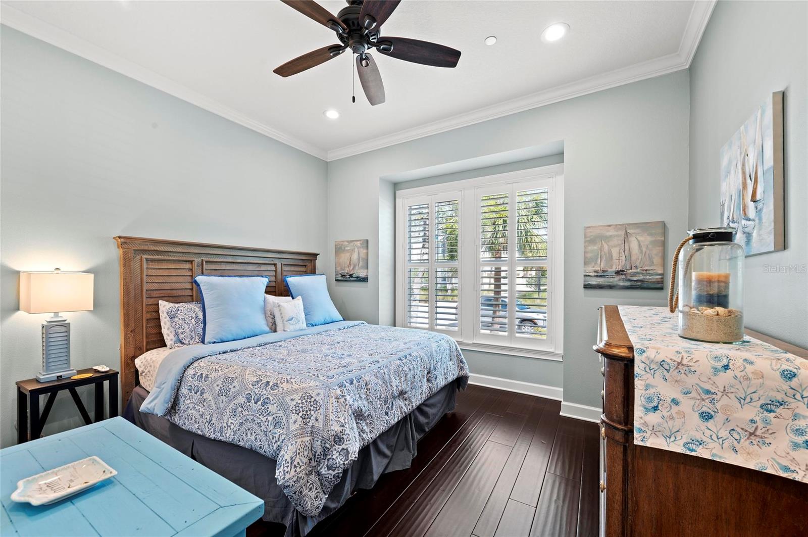 358 COMPASS POINT DR #101
