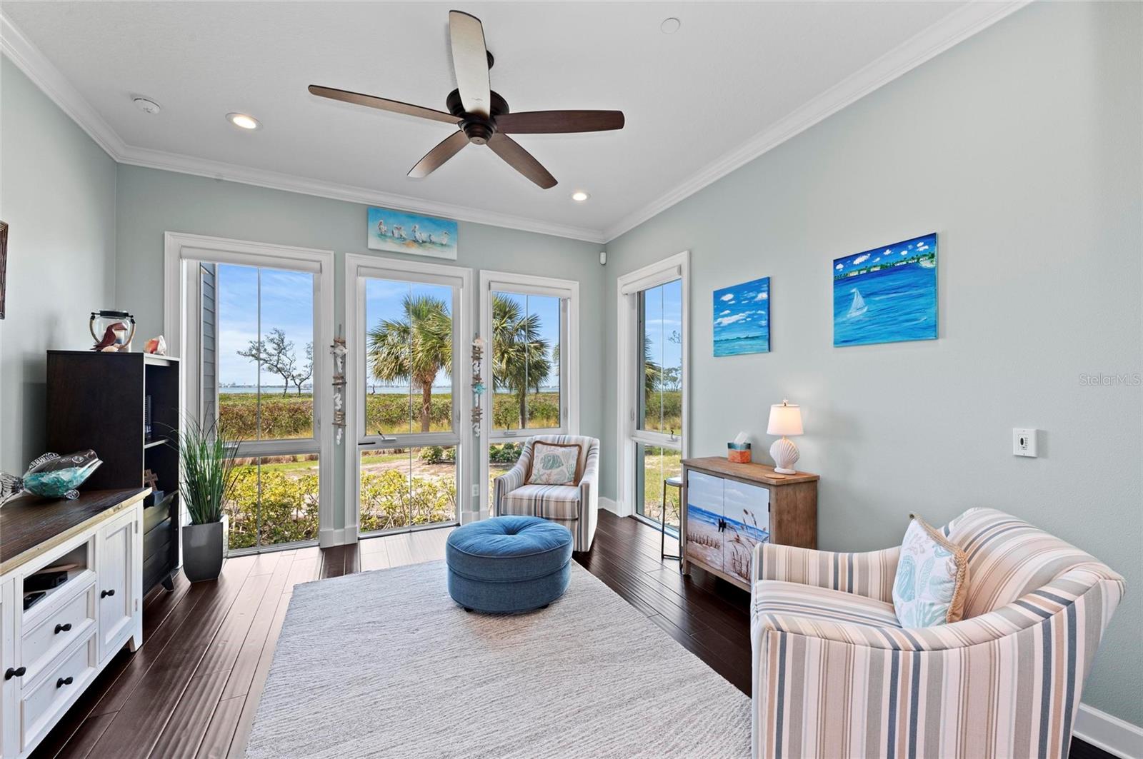 358 COMPASS POINT DR #101