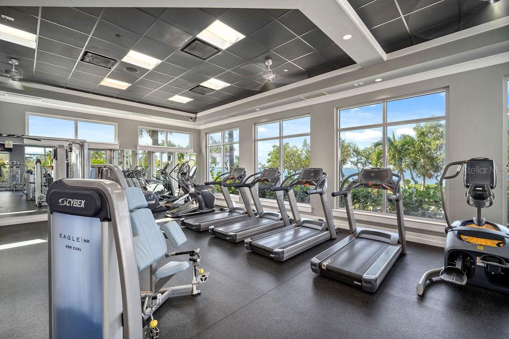 358 COMPASS POINT DR #101