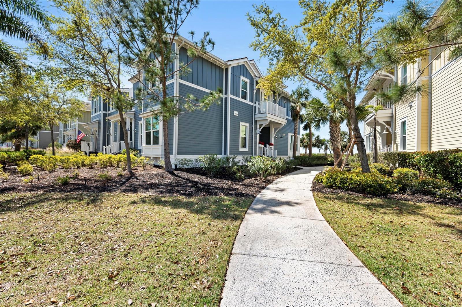 358 COMPASS POINT DR #101