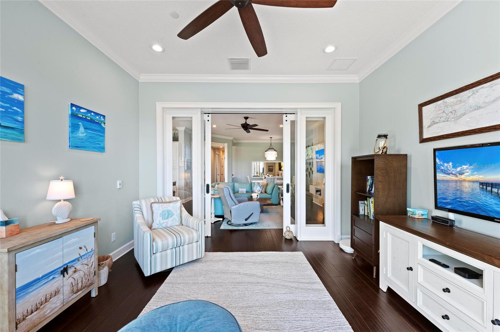 358 COMPASS POINT DR #101