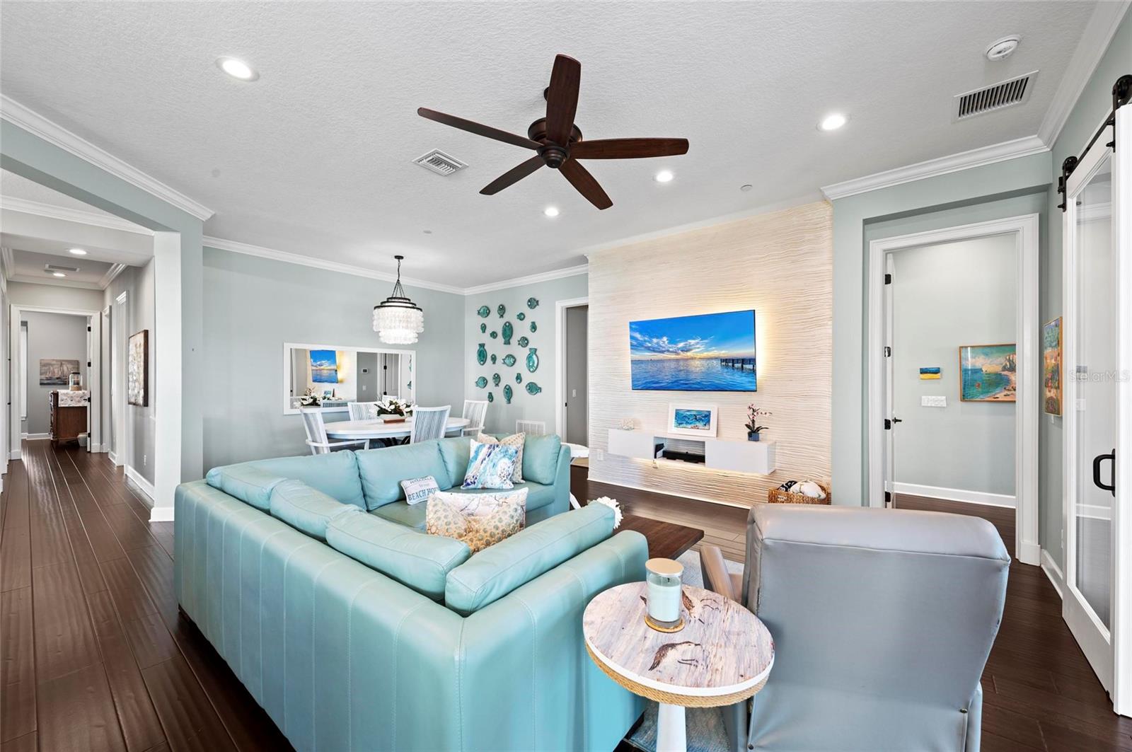 358 COMPASS POINT DR #101