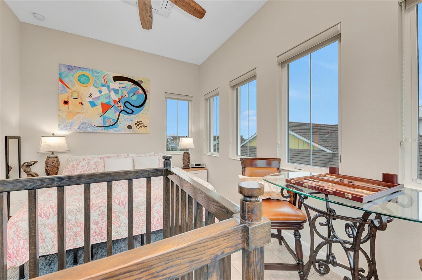 282 SAPPHIRE LAKE DRIVE DR #201