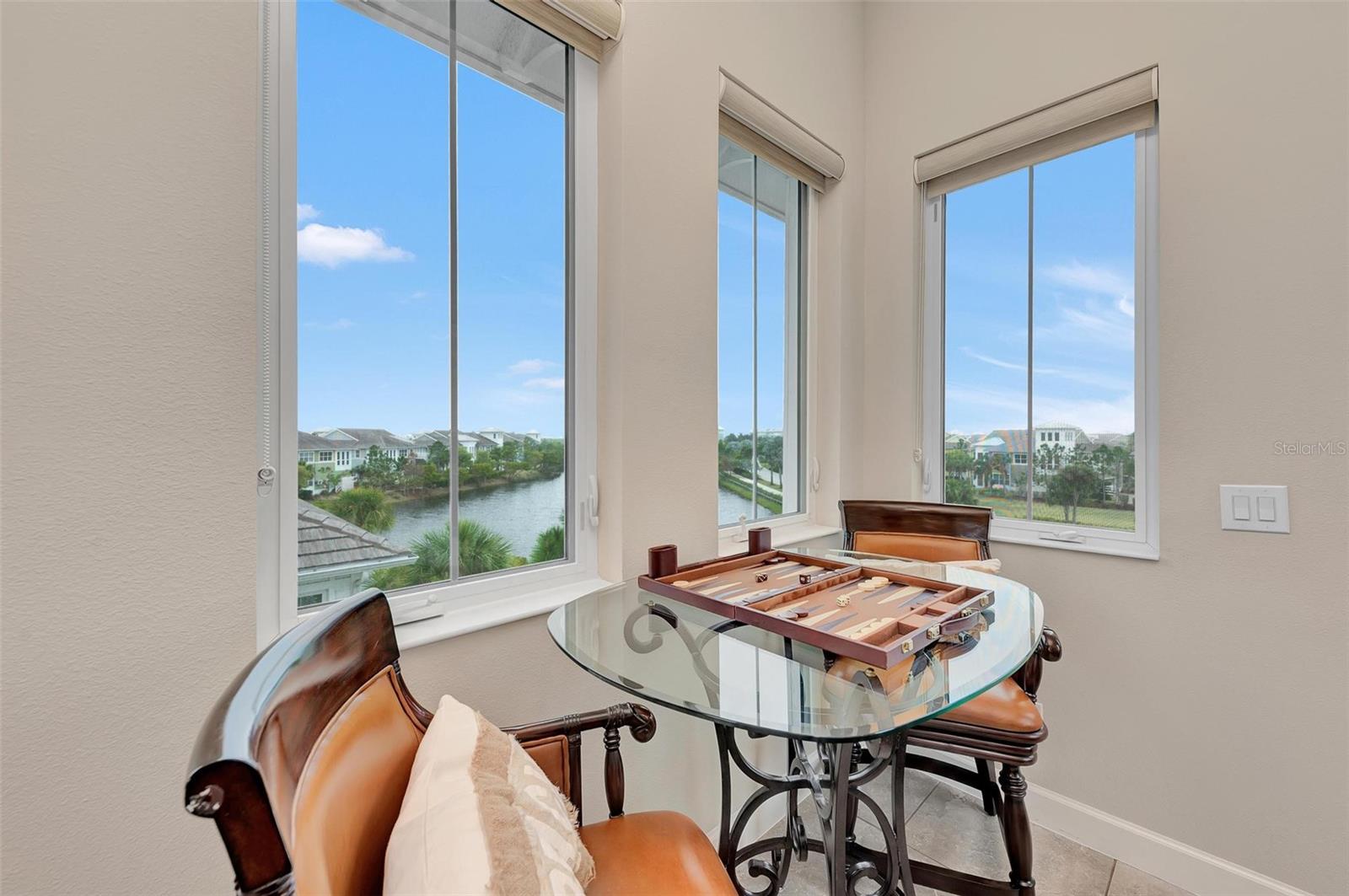 282 SAPPHIRE LAKE DRIVE DR #201