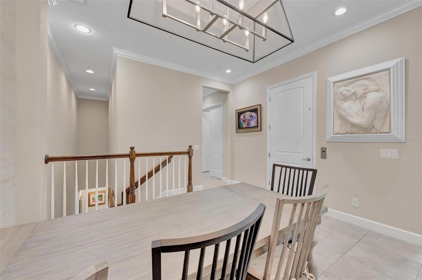 282 SAPPHIRE LAKE DRIVE DR #201