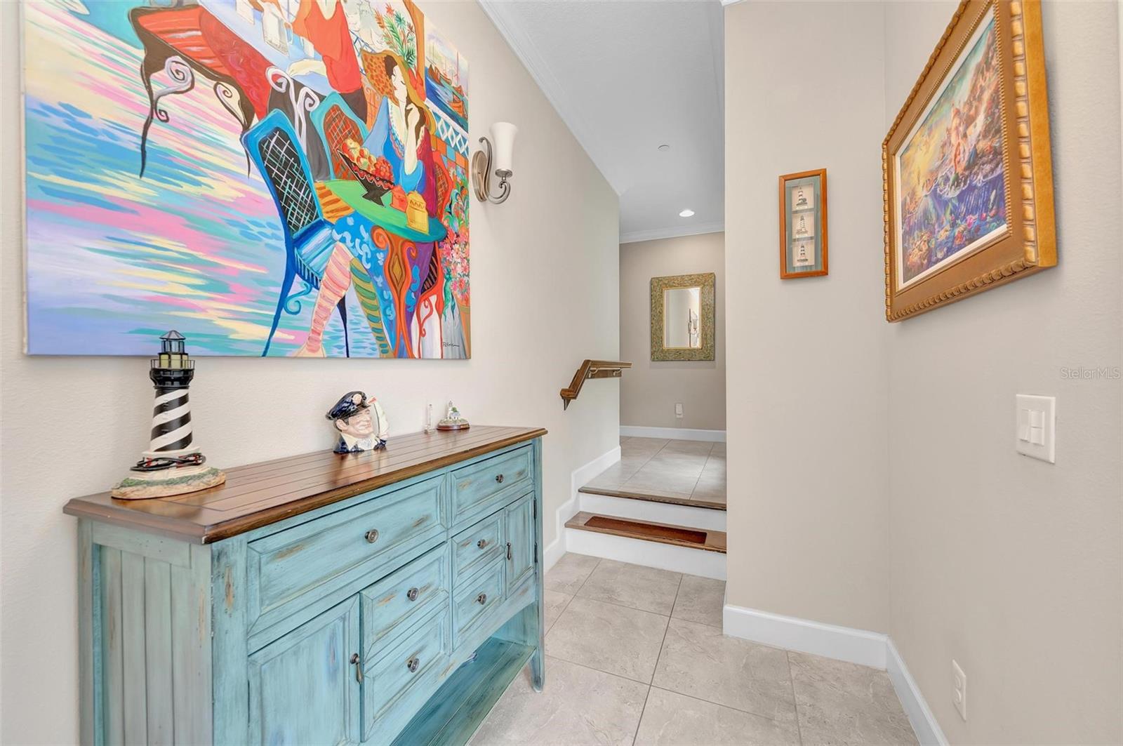 282 SAPPHIRE LAKE DRIVE DR #201