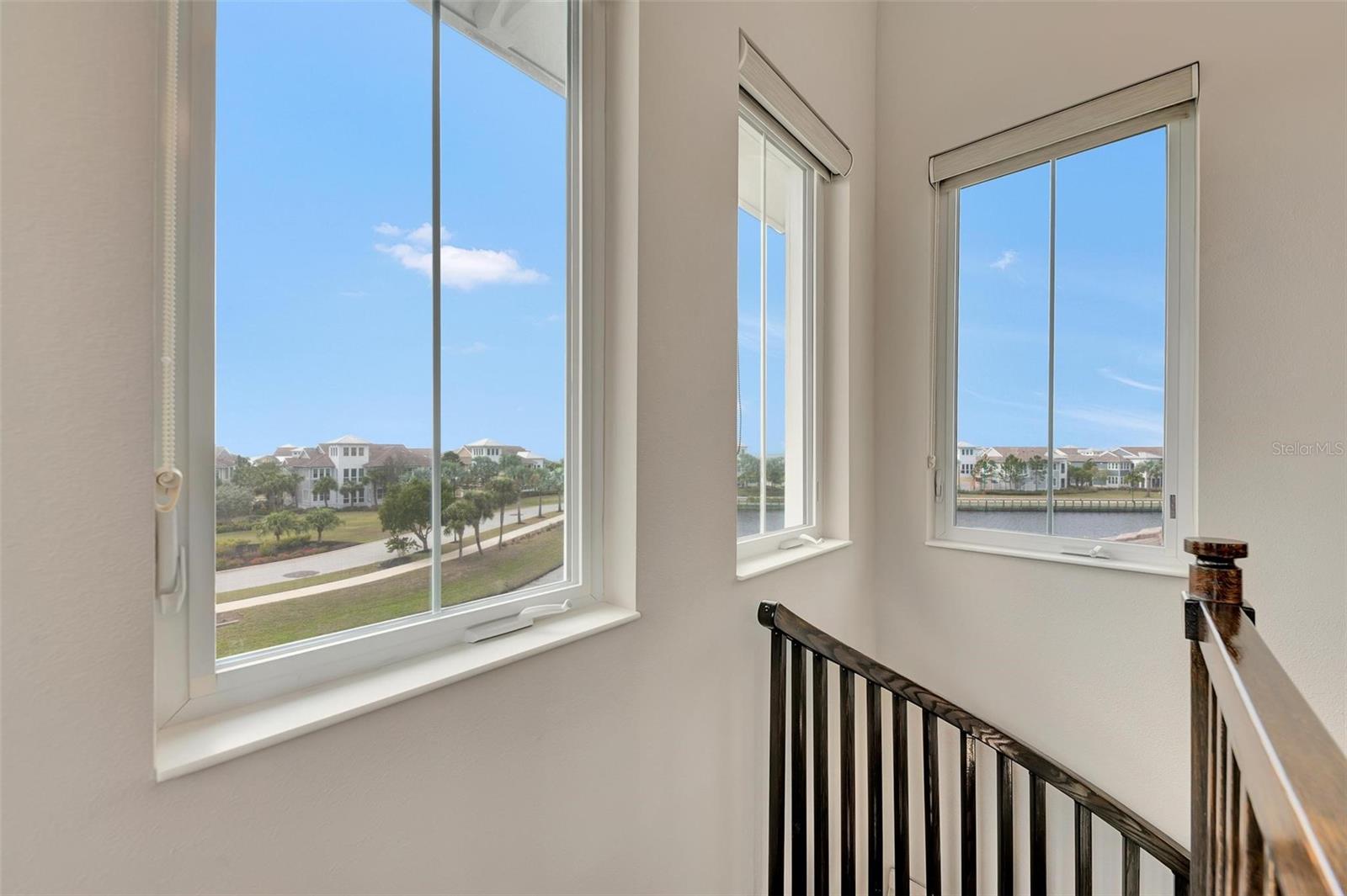 282 SAPPHIRE LAKE DRIVE DR #201