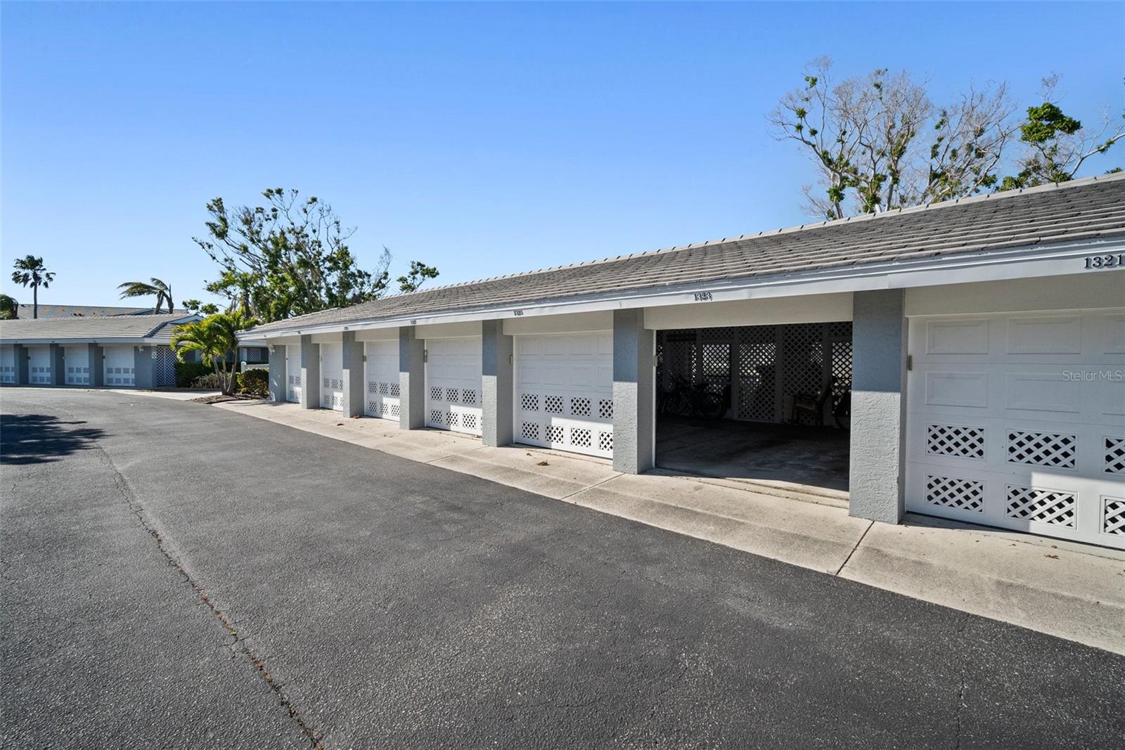 1323 PERICO POINT CIR #107