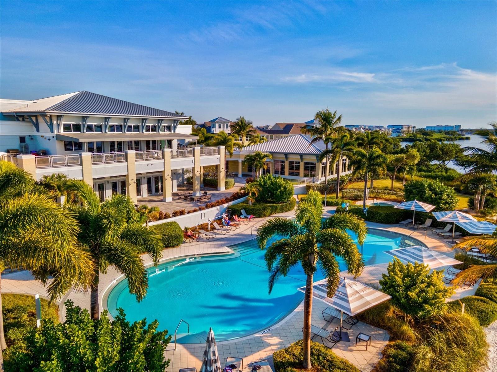 319 COMPASS POINT DR #201