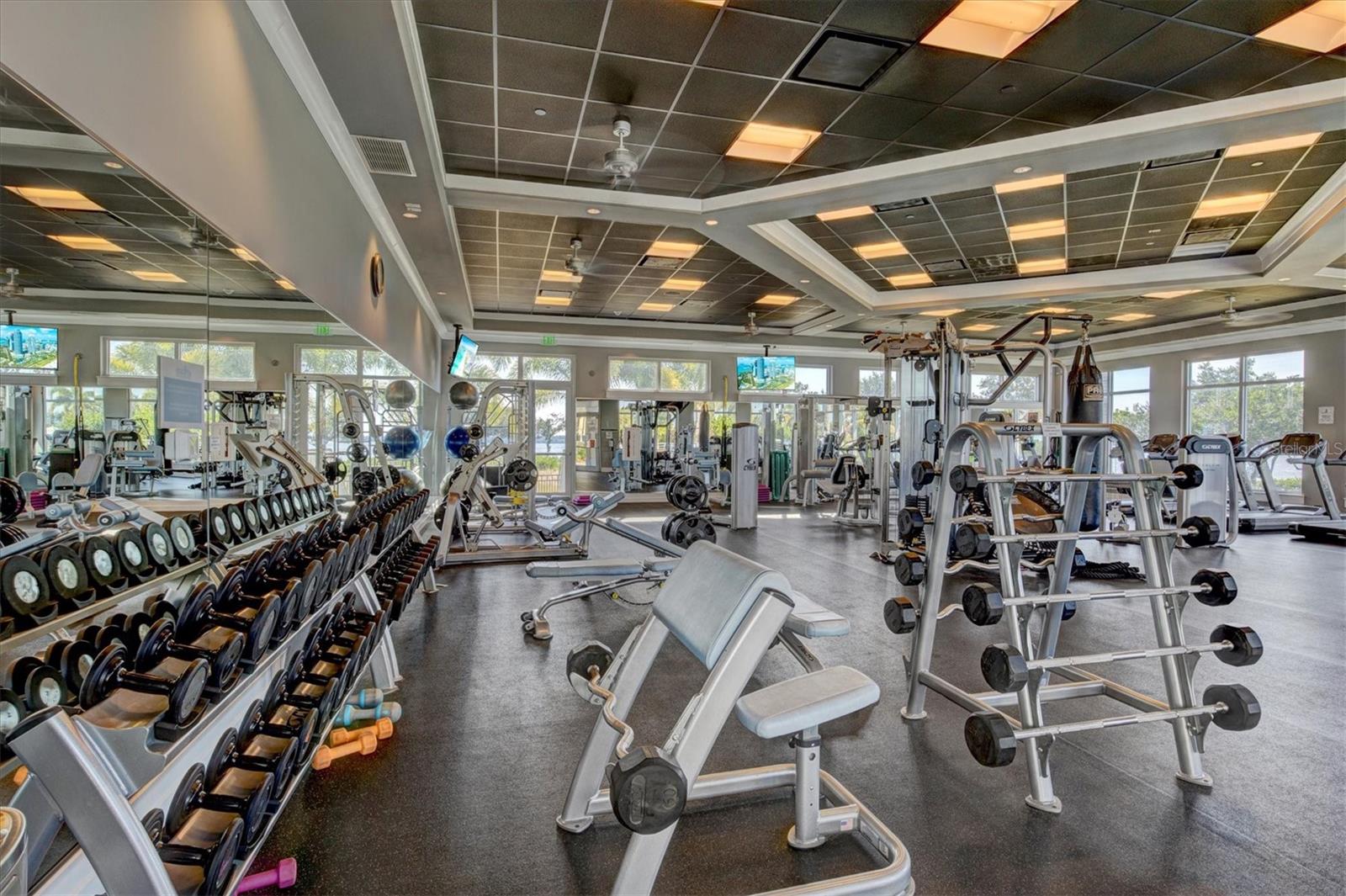 319 COMPASS POINT DR #201