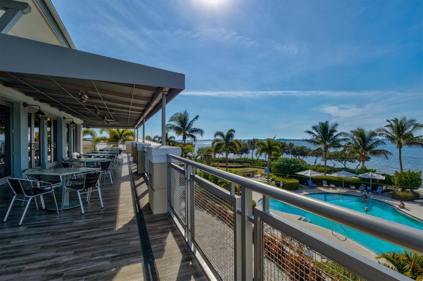 319 COMPASS POINT DR #201