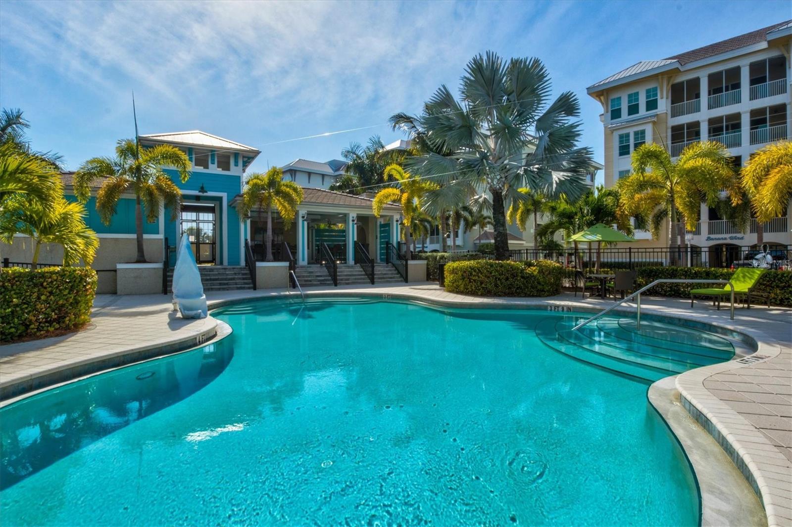 319 COMPASS POINT DR #201