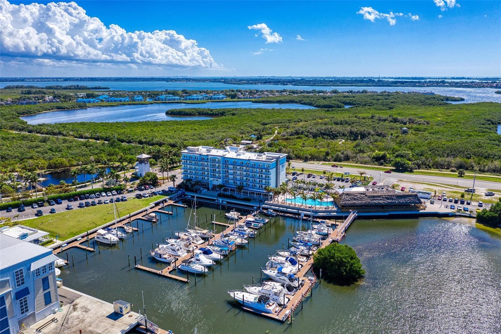 319 COMPASS POINT DR #201