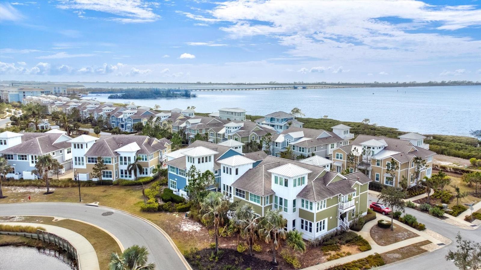 319 COMPASS POINT DR #201