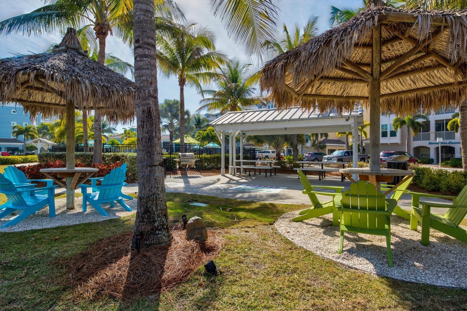 319 COMPASS POINT DR #201