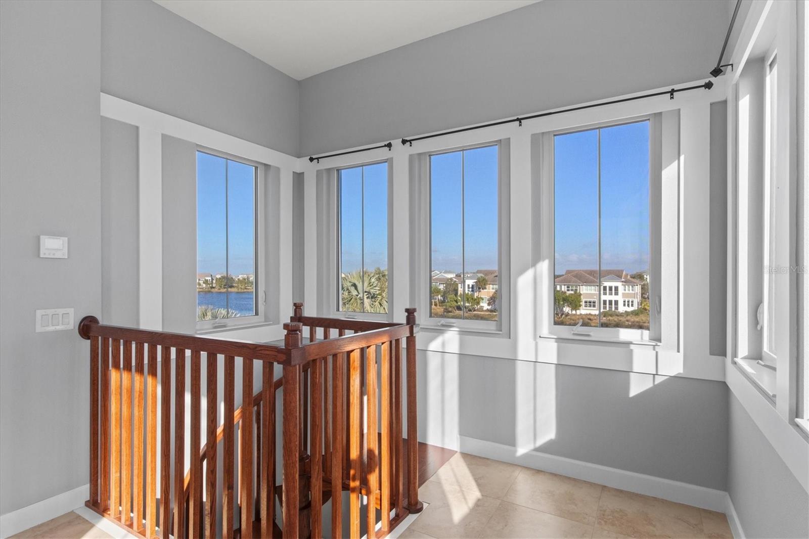 319 COMPASS POINT DR #201