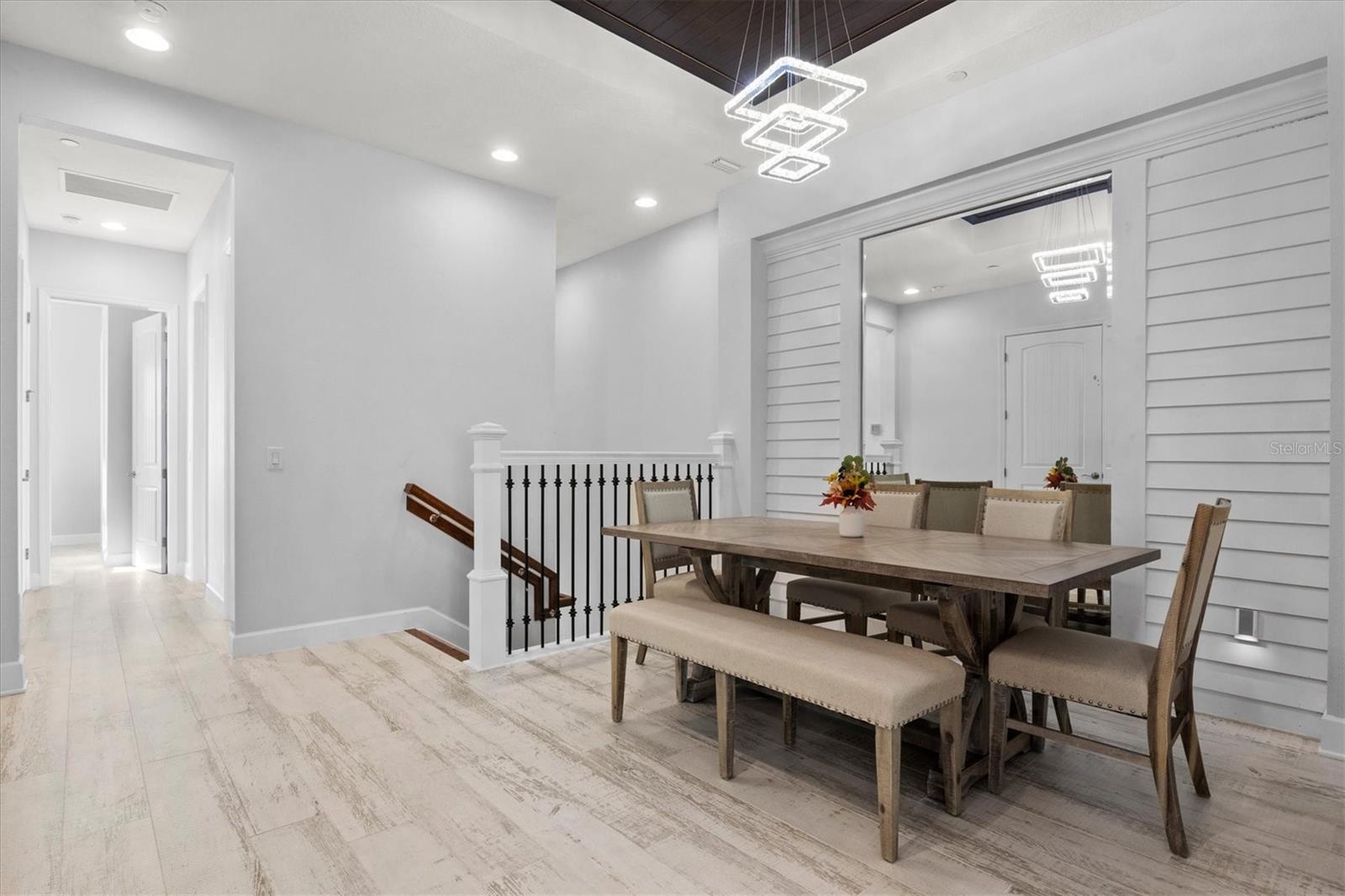 319 COMPASS POINT DR #201