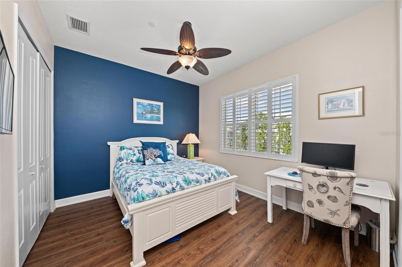 241 SAPPHIRE LAKE DR #201