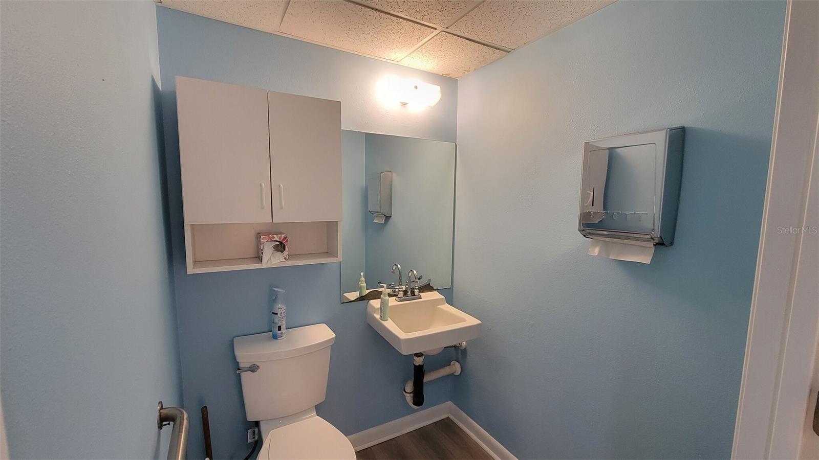 2831 RINGLING BLVD #E118-E120