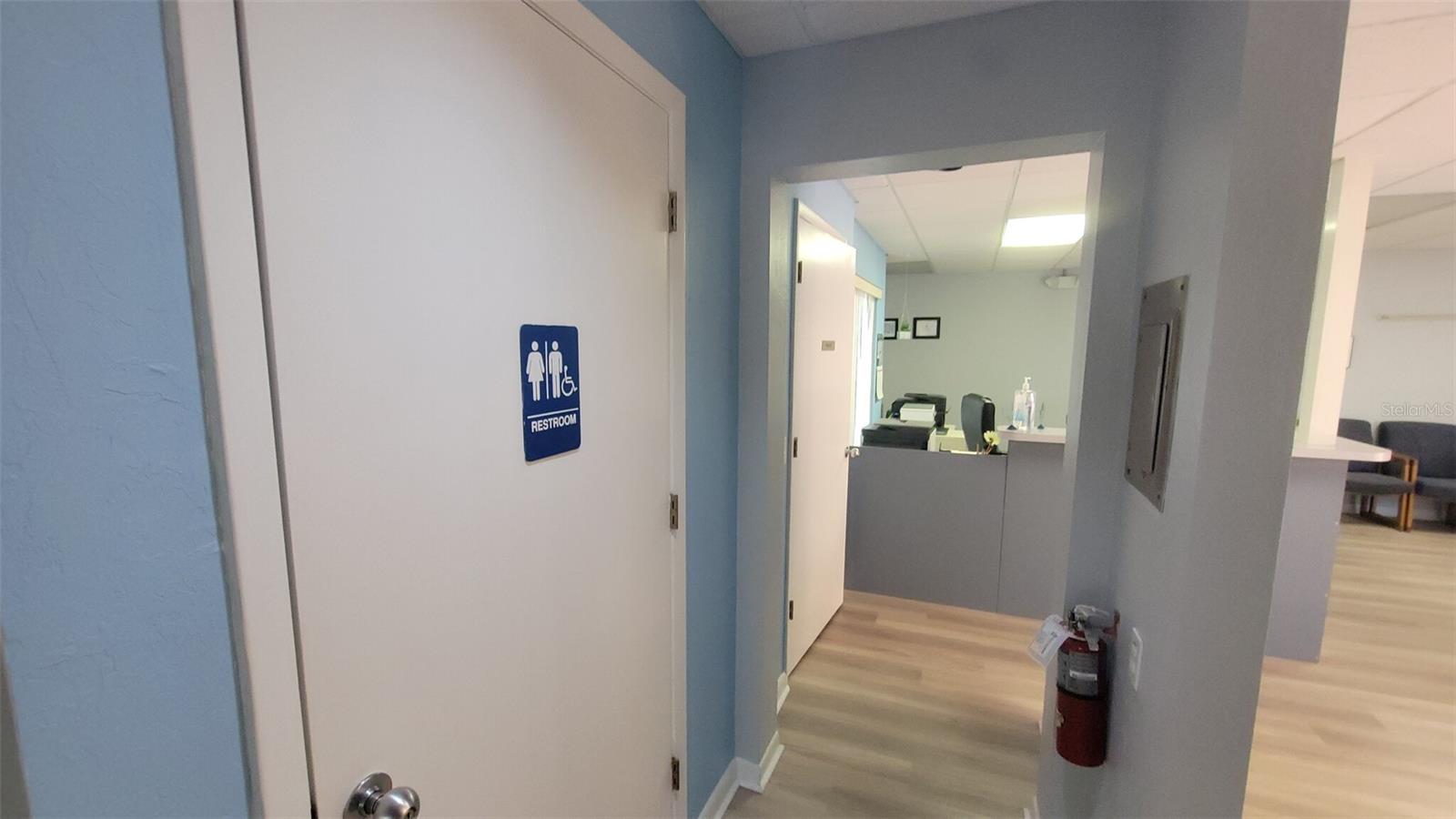 2831 RINGLING BLVD #E118-E120