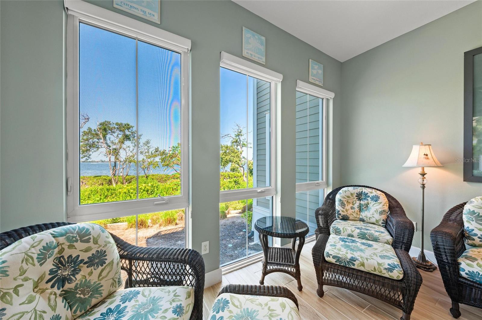 276 SAINT LUCIA DR #101