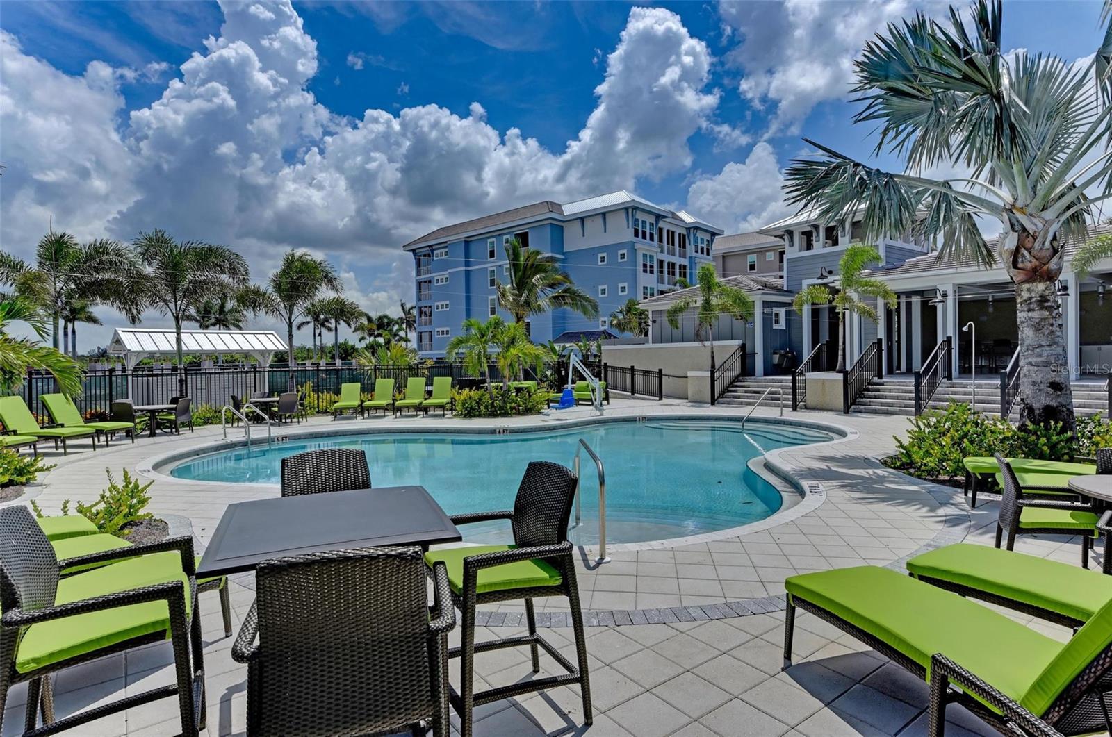 276 SAINT LUCIA DR #101