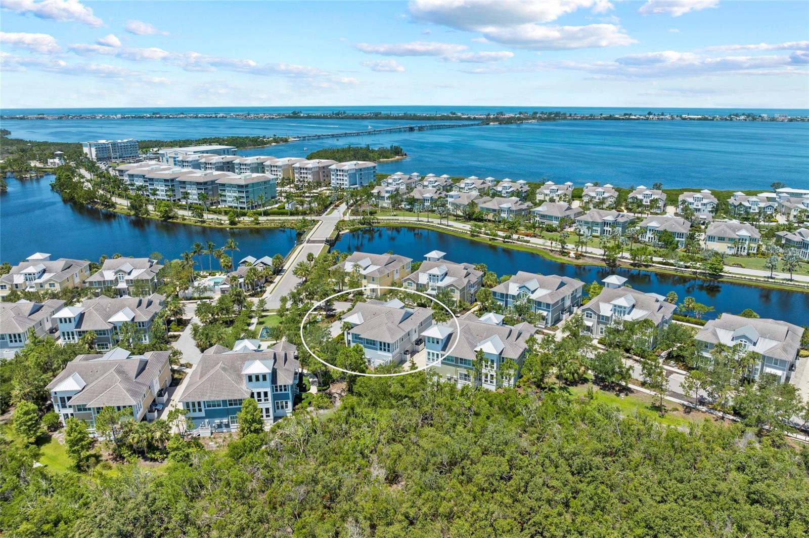 315 SAPPHIRE LAKE DR #101