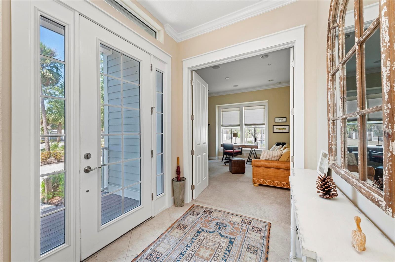 315 SAPPHIRE LAKE DR #101